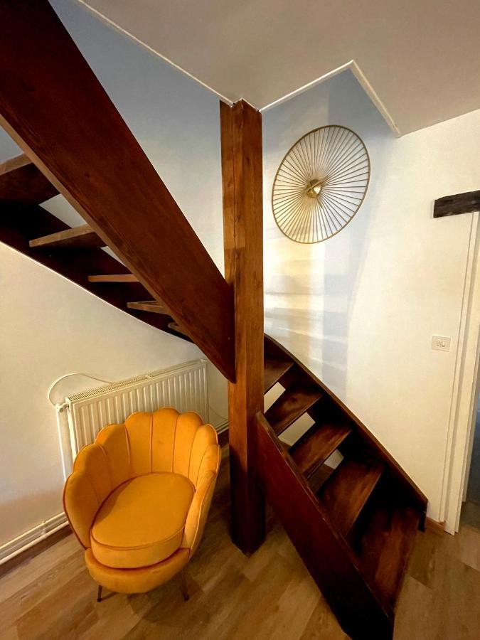 Triplex Plein Coeur Du Centre Historique Lägenhet Charleville-Mézières Exteriör bild